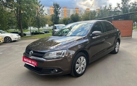 Volkswagen Jetta VI, 2012 год, 845 000 рублей, 6 фотография