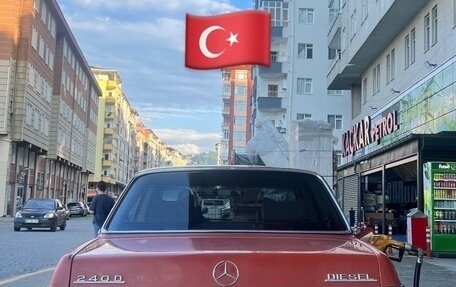 Mercedes-Benz W123, 1979 год, 450 000 рублей, 31 фотография