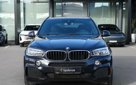 BMW X5, 2018 год, 4 369 000 рублей, 2 фотография