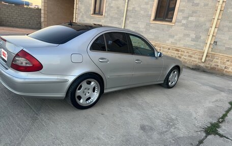 Mercedes-Benz E-Класс, 2003 год, 1 550 000 рублей, 4 фотография