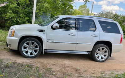 Cadillac Escalade III, 2012 год, 2 700 000 рублей, 1 фотография