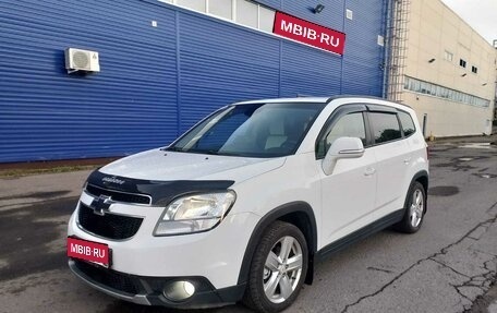 Chevrolet Orlando I, 2014 год, 967 000 рублей, 2 фотография