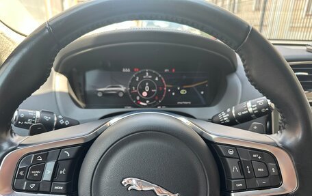 Jaguar F-Pace, 2019 год, 3 100 000 рублей, 11 фотография
