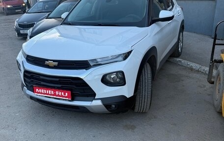Chevrolet TrailBlazer, 2021 год, 2 100 000 рублей, 1 фотография