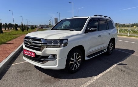 Toyota Land Cruiser 200, 2018 год, 7 100 000 рублей, 16 фотография