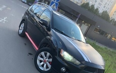 Mitsubishi Outlander III рестайлинг 3, 2010 год, 900 000 рублей, 1 фотография