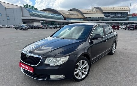 Skoda Superb III рестайлинг, 2012 год, 899 000 рублей, 1 фотография