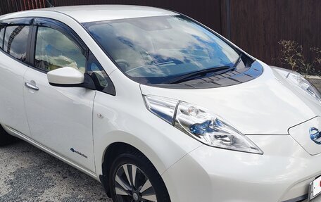 Nissan Leaf I, 2016 год, 890 000 рублей, 3 фотография