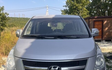 Hyundai Grand Starex Grand Starex I рестайлинг 2, 2008 год, 1 350 000 рублей, 4 фотография
