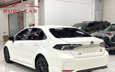 Toyota Corolla, 2021 год, 1 830 000 рублей, 2 фотография