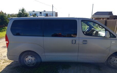 Hyundai Grand Starex Grand Starex I рестайлинг 2, 2008 год, 1 050 000 рублей, 3 фотография
