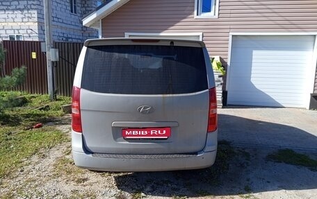 Hyundai Grand Starex Grand Starex I рестайлинг 2, 2008 год, 1 050 000 рублей, 4 фотография