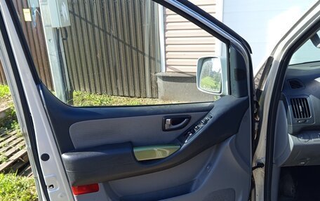 Hyundai Grand Starex Grand Starex I рестайлинг 2, 2008 год, 1 050 000 рублей, 7 фотография