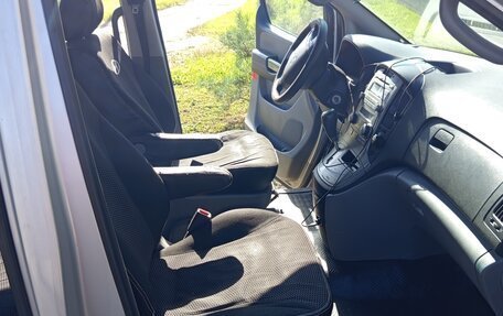 Hyundai Grand Starex Grand Starex I рестайлинг 2, 2008 год, 1 050 000 рублей, 12 фотография
