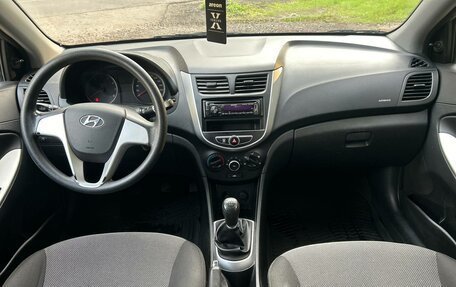 Hyundai Solaris II рестайлинг, 2012 год, 648 000 рублей, 9 фотография