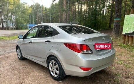 Hyundai Solaris II рестайлинг, 2012 год, 648 000 рублей, 3 фотография