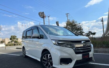 Honda Stepwgn IV, 2021 год, 2 070 000 рублей, 1 фотография