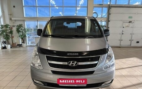 Hyundai Grand Starex Grand Starex I рестайлинг 2, 2011 год, 1 980 000 рублей, 3 фотография