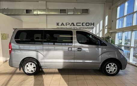 Hyundai Grand Starex Grand Starex I рестайлинг 2, 2011 год, 1 980 000 рублей, 6 фотография