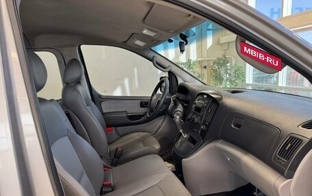 Hyundai Grand Starex Grand Starex I рестайлинг 2, 2011 год, 1 980 000 рублей, 9 фотография