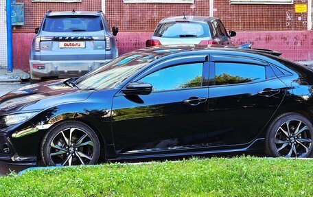 Honda Civic IX, 2018 год, 1 900 000 рублей, 12 фотография