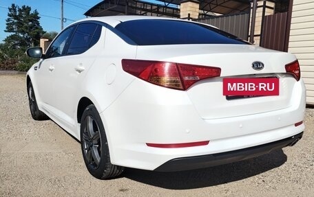 KIA K5 I рестайлинг, 2011 год, 1 250 000 рублей, 3 фотография