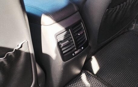 KIA K5 I рестайлинг, 2011 год, 1 250 000 рублей, 15 фотография