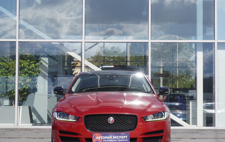 Jaguar XE I рестайлинг, 2015 год, 1 450 000 рублей, 2 фотография
