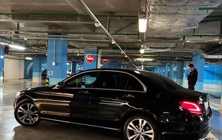 Mercedes-Benz C-Класс, 2019 год, 3 800 000 рублей, 4 фотография