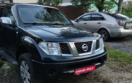 Nissan Pathfinder, 2006 год, 700 000 рублей, 1 фотография