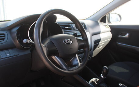 KIA Rio III рестайлинг, 2013 год, 810 000 рублей, 17 фотография