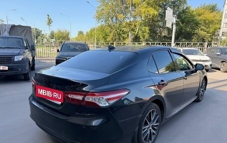 Toyota Camry, 2023 год, 2 731 000 рублей, 3 фотография