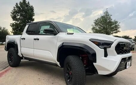 Toyota Tacoma, 2025 год, 7 000 000 рублей, 1 фотография