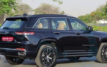 Jeep Grand Cherokee, 2025 год, 11 000 000 рублей, 7 фотография