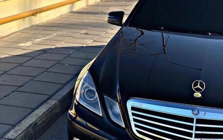 Mercedes-Benz E-Класс, 2011 год, 1 420 000 рублей, 2 фотография
