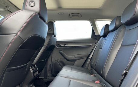 Skoda Karoq I, 2025 год, 2 800 000 рублей, 32 фотография