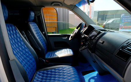 Volkswagen Caravelle T5, 2009 год, 1 690 440 рублей, 10 фотография