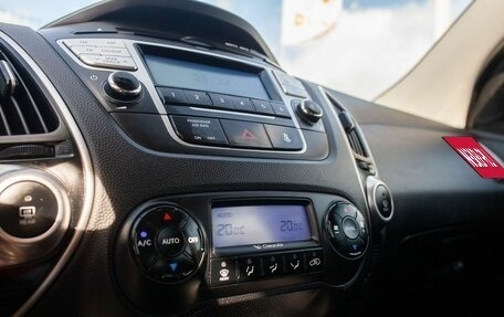 Hyundai ix35 I рестайлинг, 2013 год, 1 285 000 рублей, 29 фотография