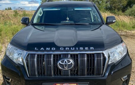 Toyota Land Cruiser Prado 150 рестайлинг 2, 2021 год, 6 500 000 рублей, 5 фотография