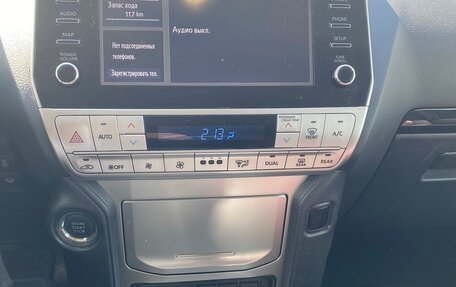 Toyota Land Cruiser Prado 150 рестайлинг 2, 2021 год, 6 500 000 рублей, 3 фотография