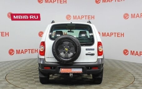 Chevrolet Niva I рестайлинг, 2018 год, 767 000 рублей, 6 фотография