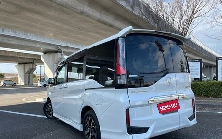 Honda Stepwgn IV, 2021 год, 2 070 000 рублей, 7 фотография