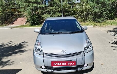 Toyota Prius, 2008 год, 800 000 рублей, 4 фотография