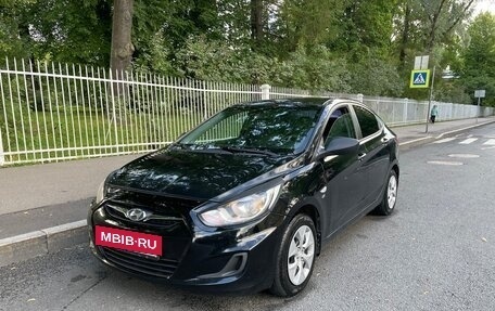 Hyundai Solaris II рестайлинг, 2014 год, 900 000 рублей, 8 фотография