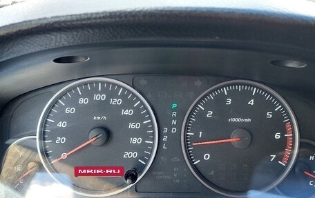 Toyota Land Cruiser Prado 120 рестайлинг, 2006 год, 1 660 000 рублей, 11 фотография