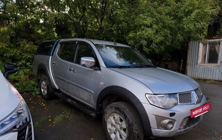 Mitsubishi L200 IV рестайлинг, 2012 год, 1 200 000 рублей, 3 фотография