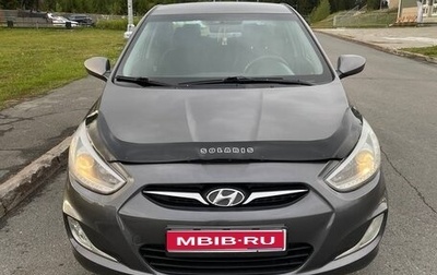 Hyundai Solaris II рестайлинг, 2013 год, 880 000 рублей, 1 фотография