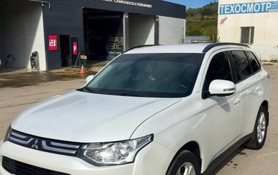 Mitsubishi Outlander III рестайлинг 3, 2013 год, 1 250 000 рублей, 1 фотография