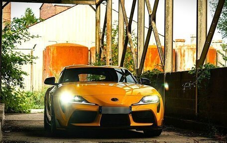 Toyota Supra, 2022 год, 6 500 000 рублей, 2 фотография