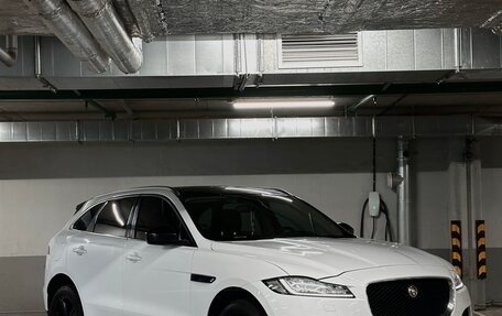 Jaguar F-Pace, 2017 год, 3 500 000 рублей, 1 фотография